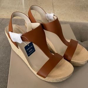 Plataform / Sandals / New